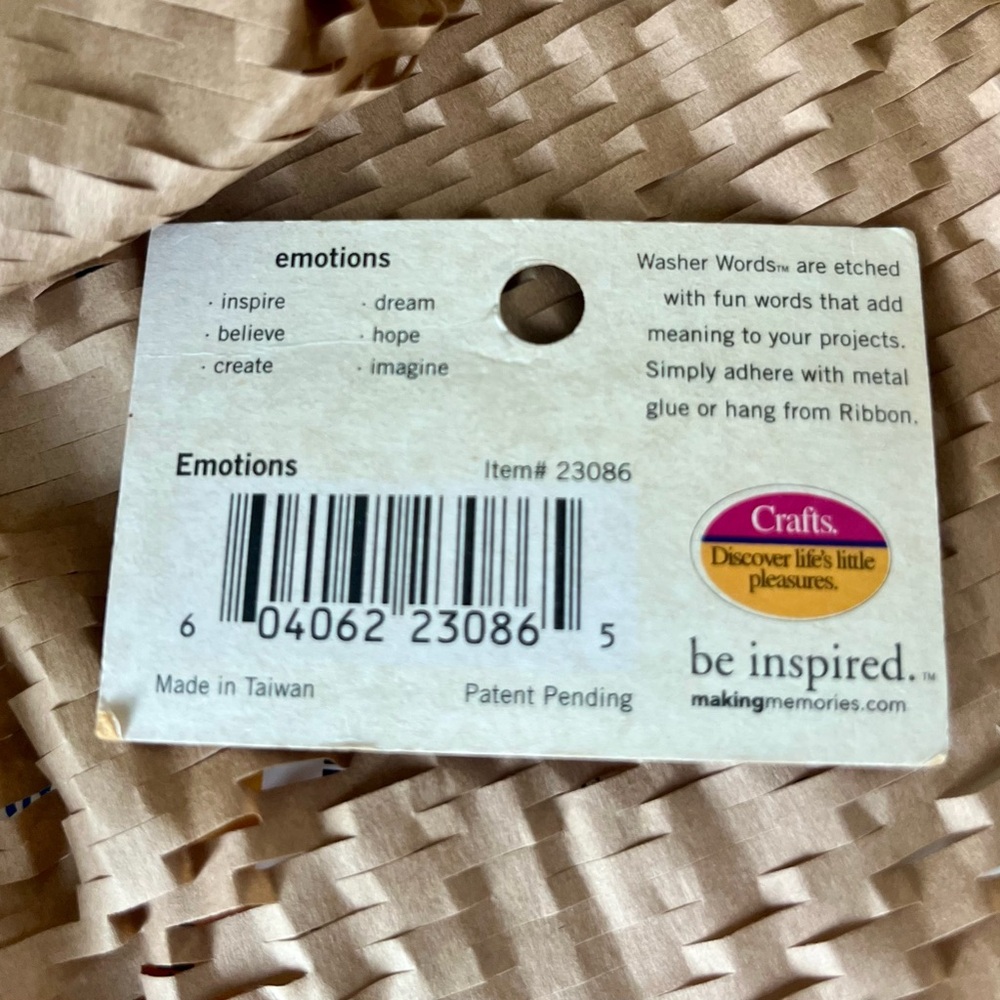 Making Memories Silver Washer Emotion Words Set - Picture 2 of 3